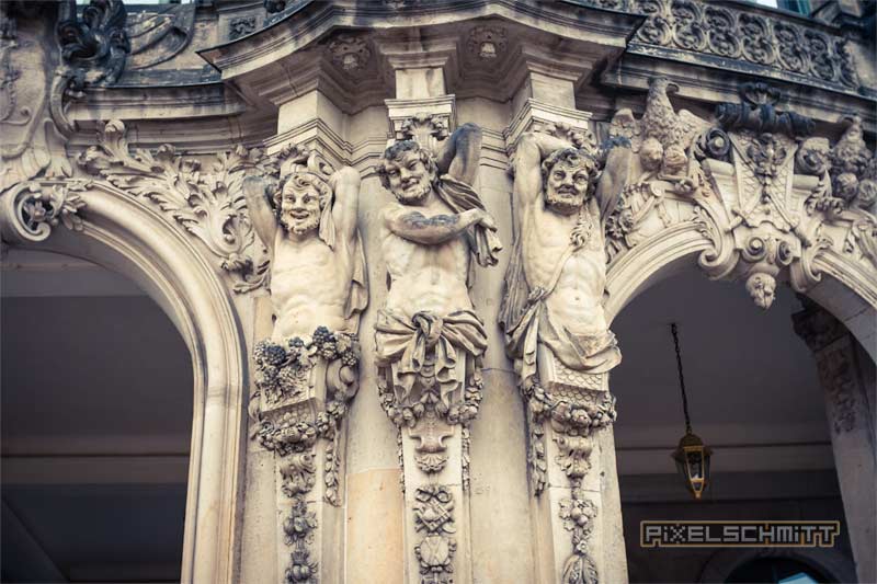 zwinger-dresden-statuen