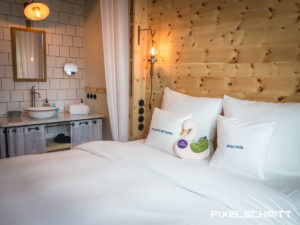 So sehen die Zimmer aus im 25 Hours Hotel München