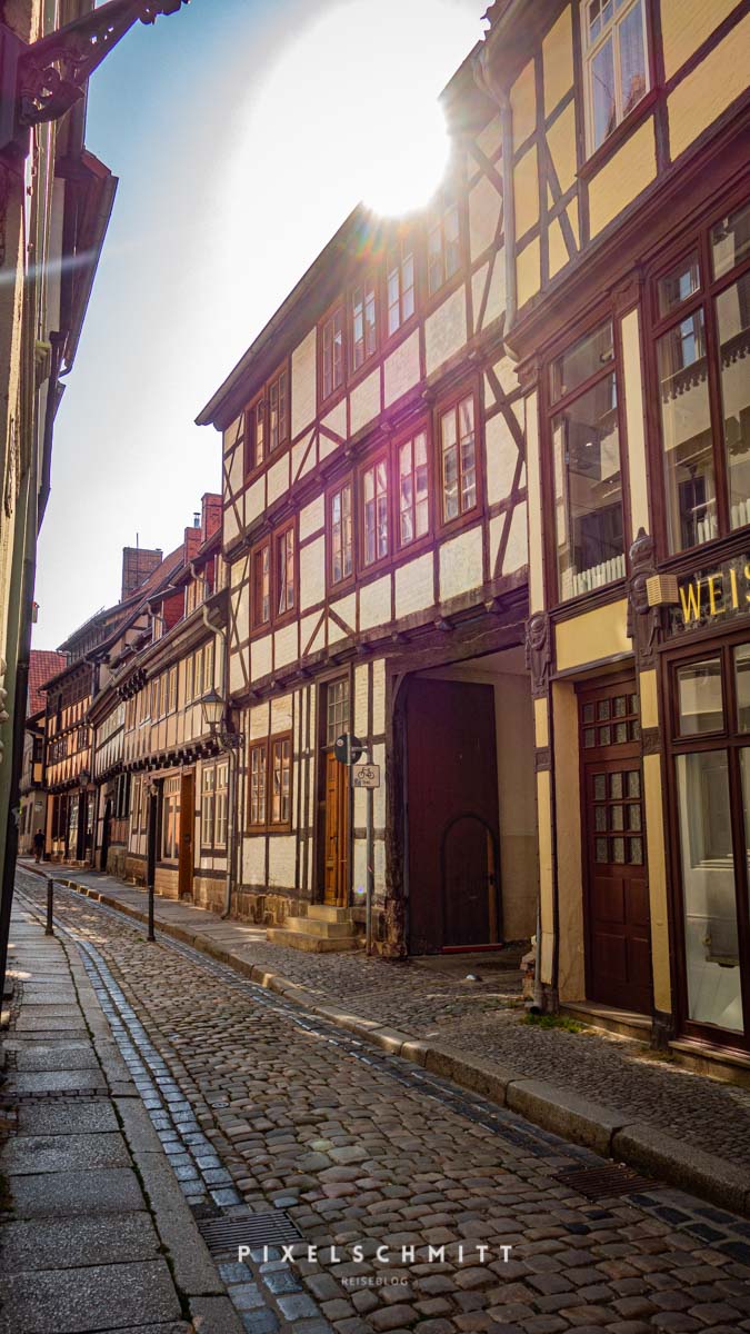 sehenswuerdigkeiten quedlinburg strasse fachwerk