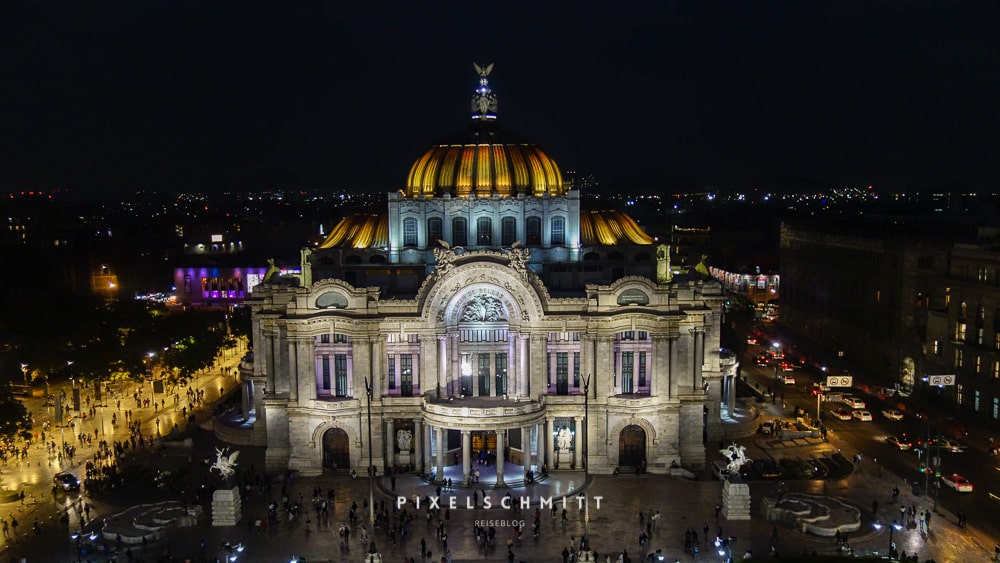 Ausblick von der Terrasse des Cafés im Sears Kaufhaus