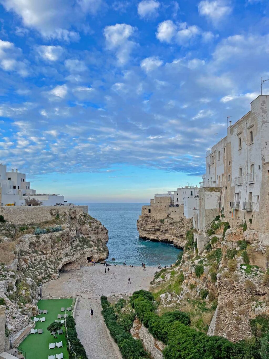 apulien sehenswuerdigkeiten polignano a mare